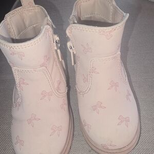 Wonder Nation Light Pink Bow Baby Boots